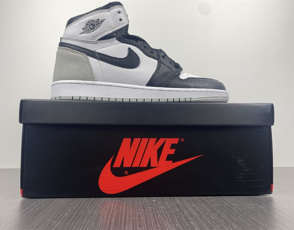 Air Jordan 1 High Og Stage Haze 575441 108 7 - www.kickbulk.co