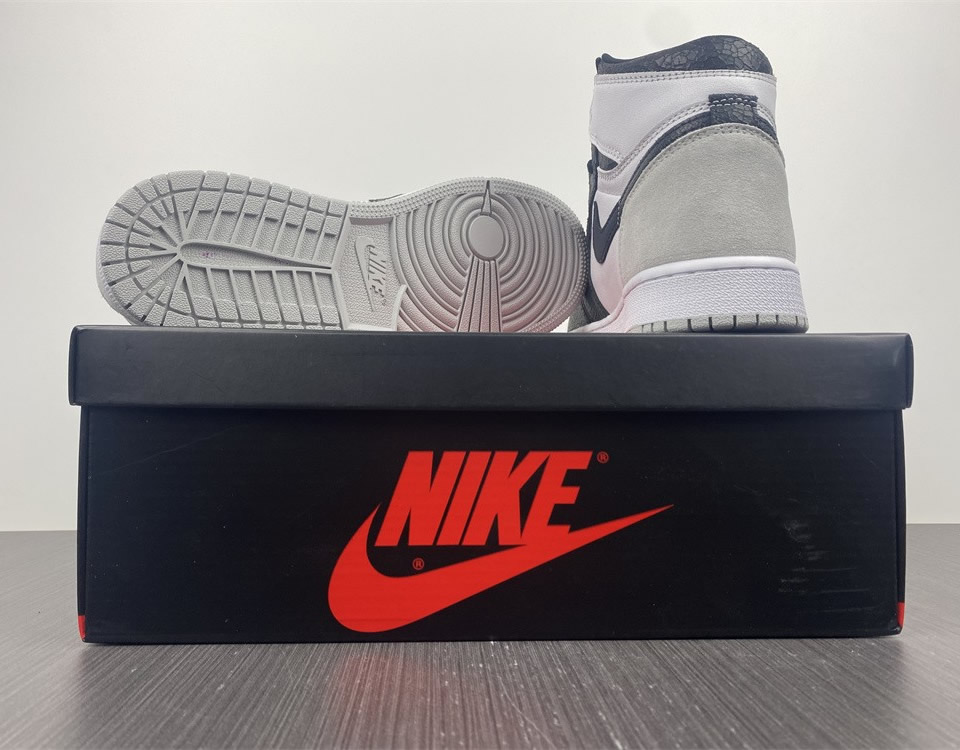 Air Jordan 1 High Og Stage Haze 575441 108 9 - www.kickbulk.co