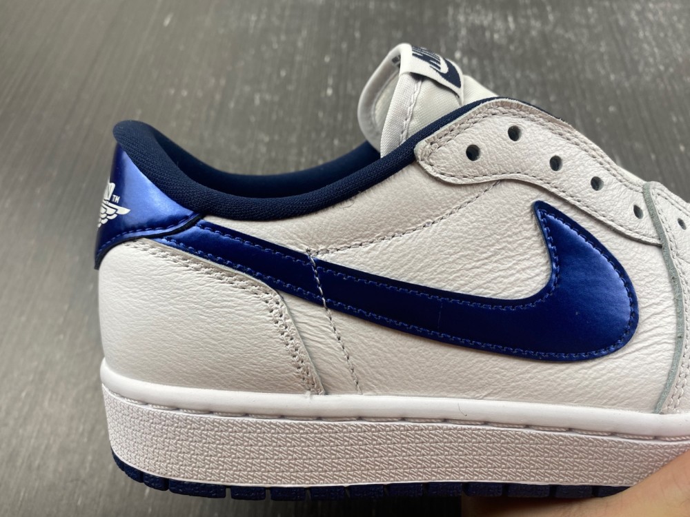 Air Jordan 1 Low Retro Og Midnight Navy 705329 106 15 - www.kickbulk.co