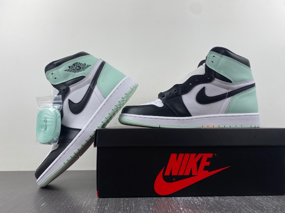 Air Jordan 1 Retro High Og Nrg Igloo 861428 100 10 - www.kickbulk.co