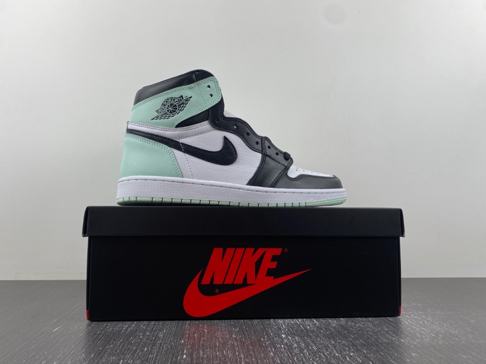 Air Jordan 1 Retro High Og Nrg Igloo 861428 100 12 - www.kickbulk.co