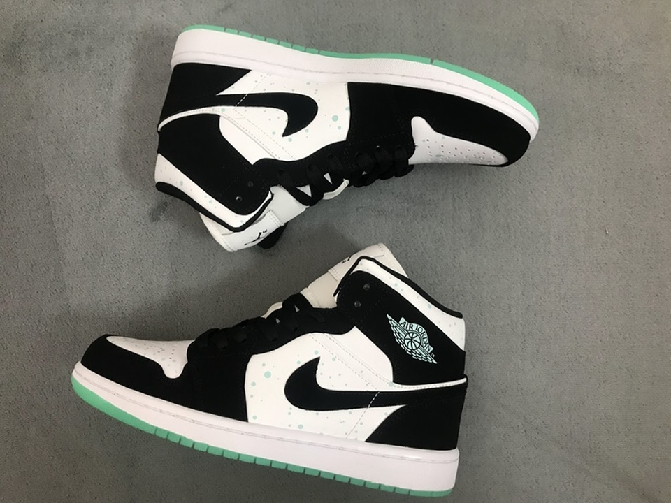 Air Jordan 1 Mid Se Gs Glow In The Dark Panda Bq6931 103 17 - www.kickbulk.co