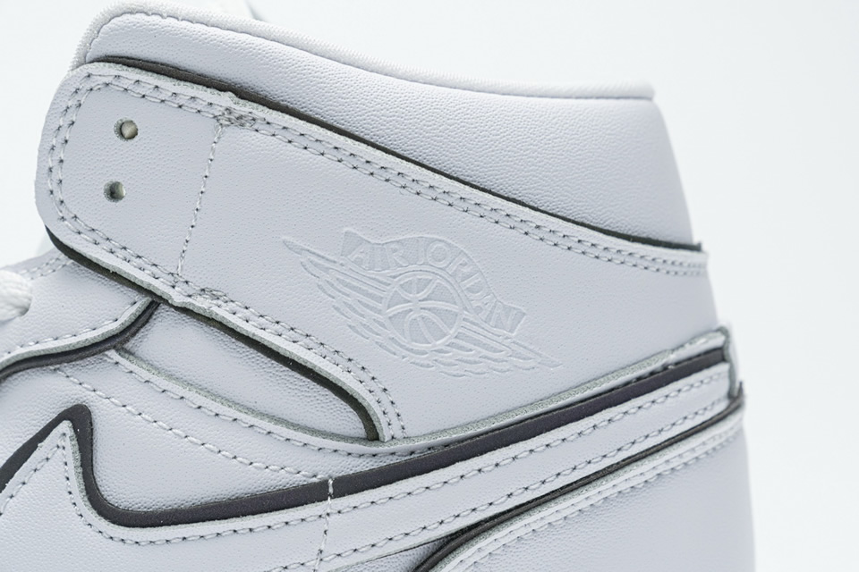 Nike Air Jordan 1 Mid Iridescent Reflective White Ck6587 100 18 - www.kickbulk.co