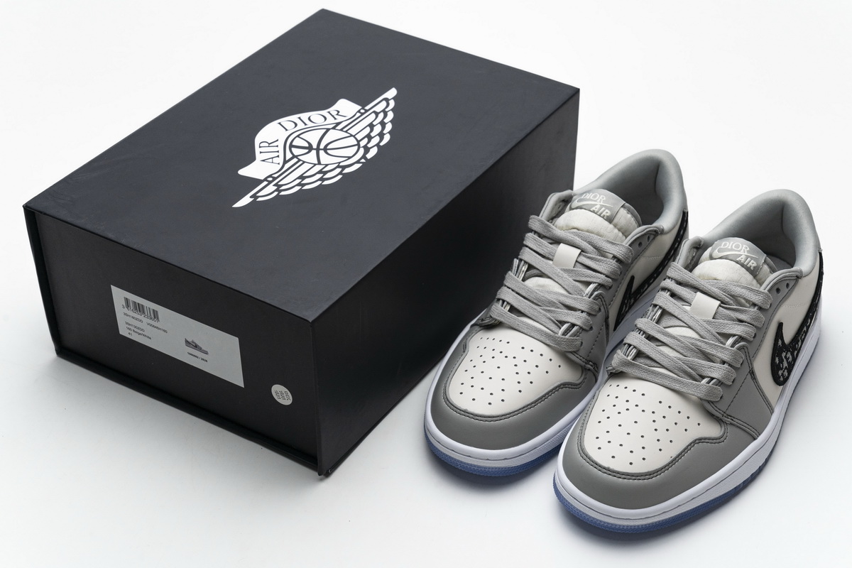 Nike Cn8608 002 Dior X Air Jordan 1 Low Wolf Grey 8 - www.kickbulk.co