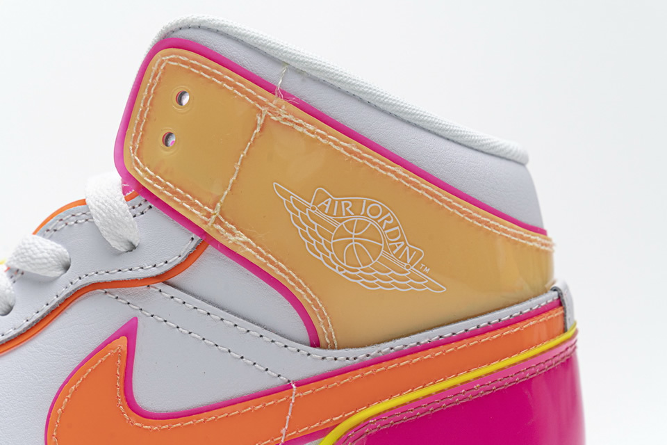 Nike Air Jordan 1 Mid Gs Edge Glow Cv4611 100 18 - www.kickbulk.co