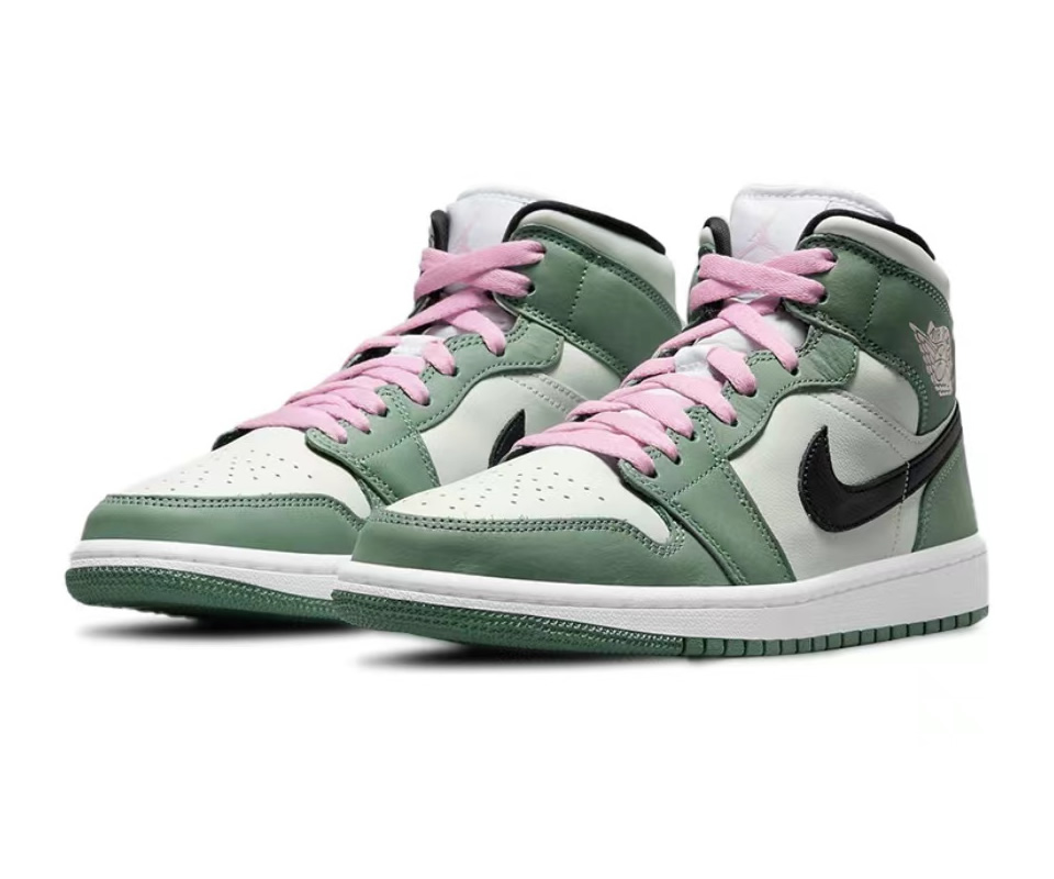 Air Jordan 1 Mid Se Wmns Dutch Green Cz0774 300 3 - www.kickbulk.co