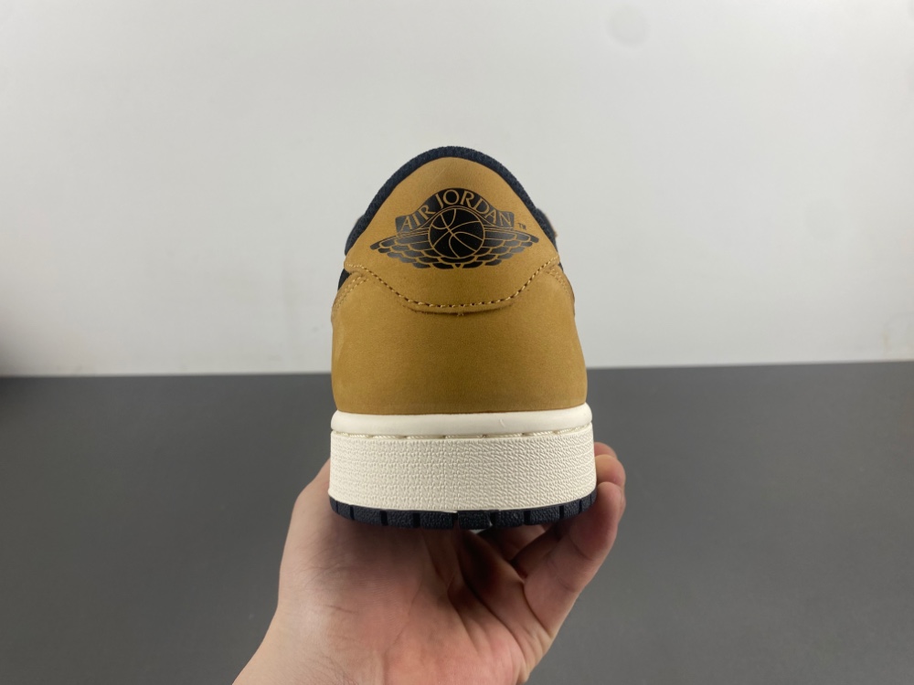 Air Jordan 1 Retro Low Og Rookie Of The Year Cz0790 107 20 - www.kickbulk.co