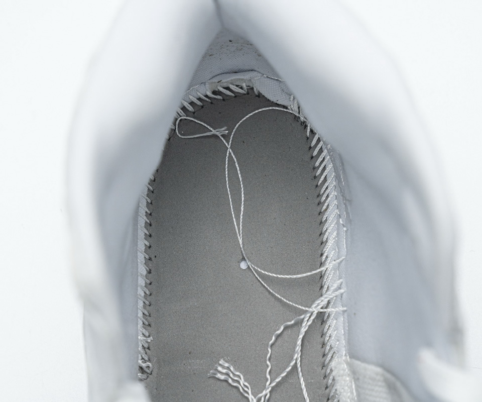 Nike Air Jordan 1 Mid Quilted White Db6078 100 17 - www.kickbulk.co