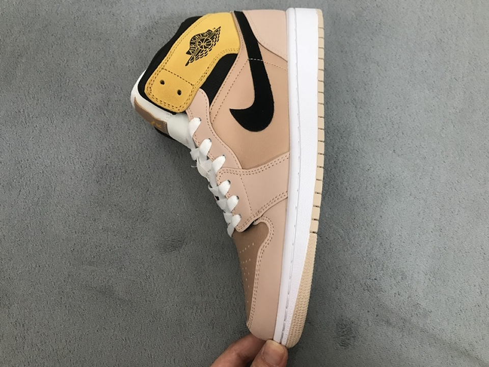 Air Jordan 1 Wmns Mid Se Particle Beige Dd2224 200 18 - www.kickbulk.co