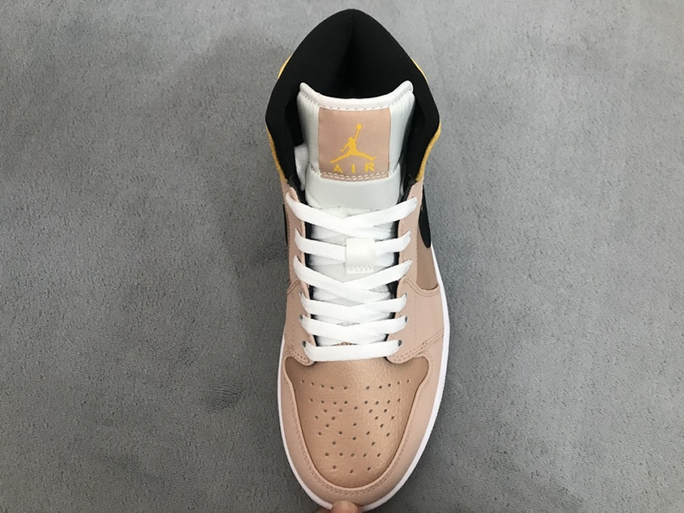 Air Jordan 1 Wmns Mid Se Particle Beige Dd2224 200 19 - www.kickbulk.co