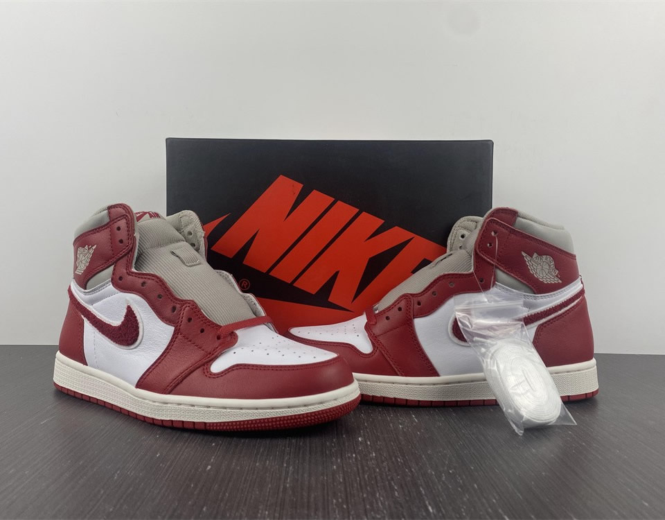 Air Jordan 1 High Og Newstalgia Chenille Dj4891 061 7 - www.kickbulk.co