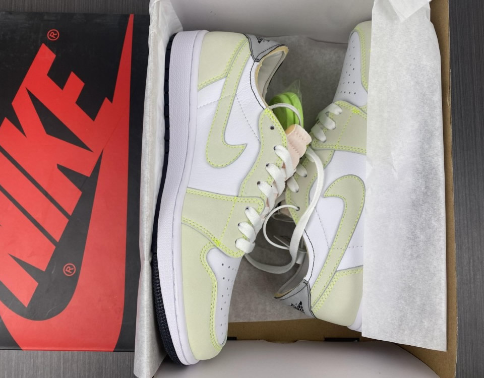 Air Jordan 1 Low Og Ghost Green Dm7837 103 15 - www.kickbulk.co