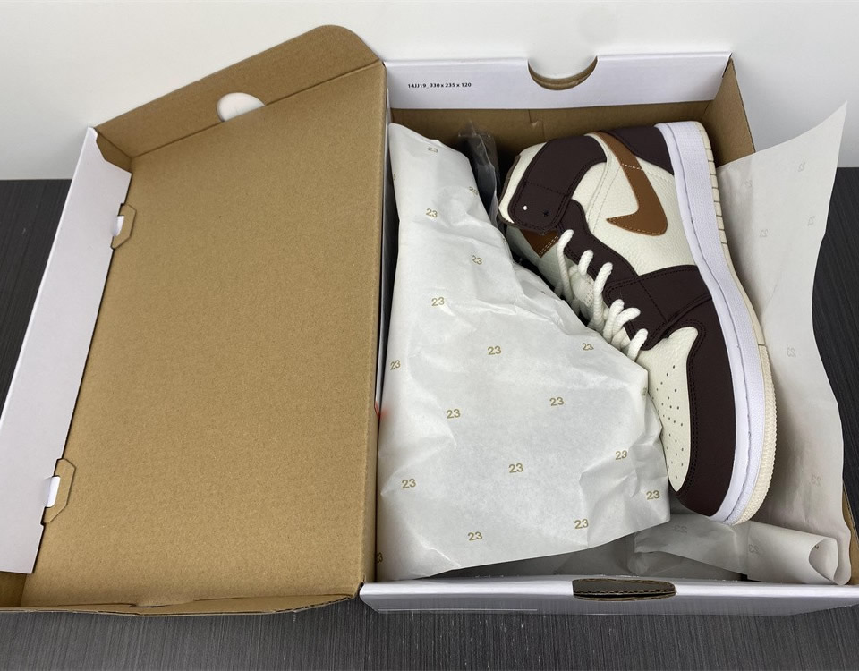 Air Jordan 1 Mid Brown Fleece Do6699 200 15 - www.kickbulk.co