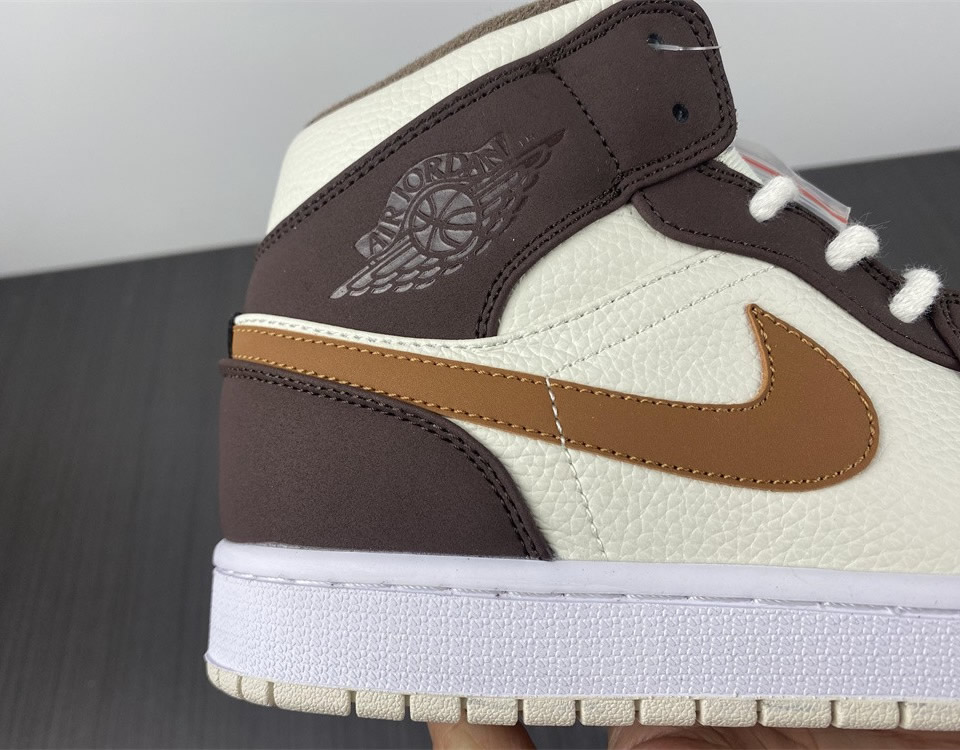 Air Jordan 1 Mid Brown Fleece Do6699 200 17 - www.kickbulk.co