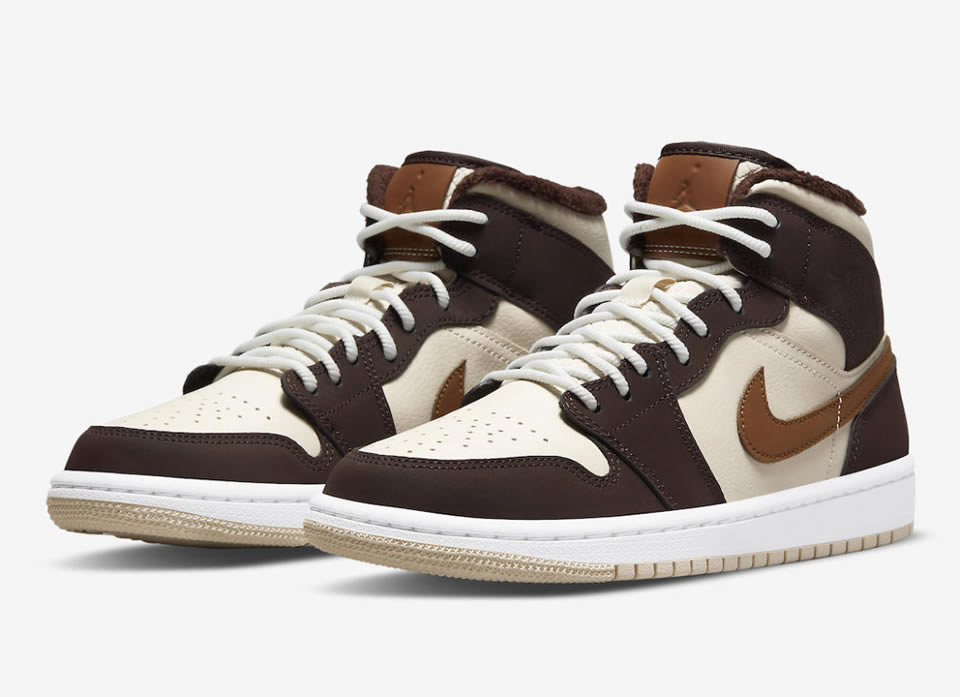 Air Jordan 1 Mid Brown Fleece Do6699 200 3 - www.kickbulk.co