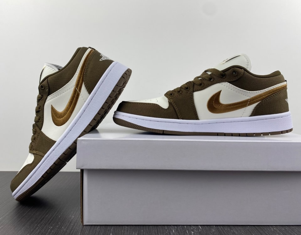 Air Jordan 1 Low Se Light Olive Wmns Dv0426 301 11 - www.kickbulk.co