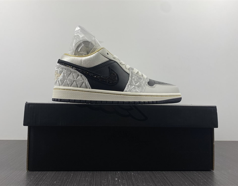 Air Jordan 1 Low Se Beaded Swoosh Dv1762 001 14 - www.kickbulk.co