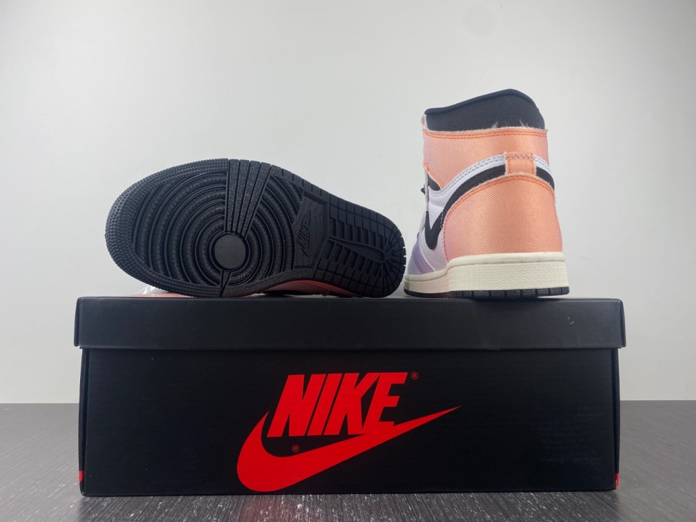 Air Jordan 1 Retro High Og Skyline Dx0054 805 13 - www.kickbulk.co