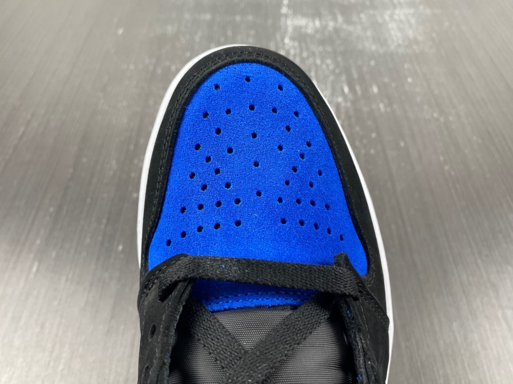 Air Jordan 1 High Og Royal Reimagined Dz5485 042 15 - www.kickbulk.co