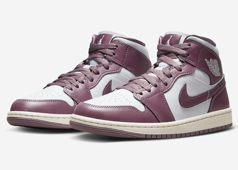 Air Jordan 1 Retro High Og Sky J Mauve Dz5485 105 3 - www.kickbulk.co