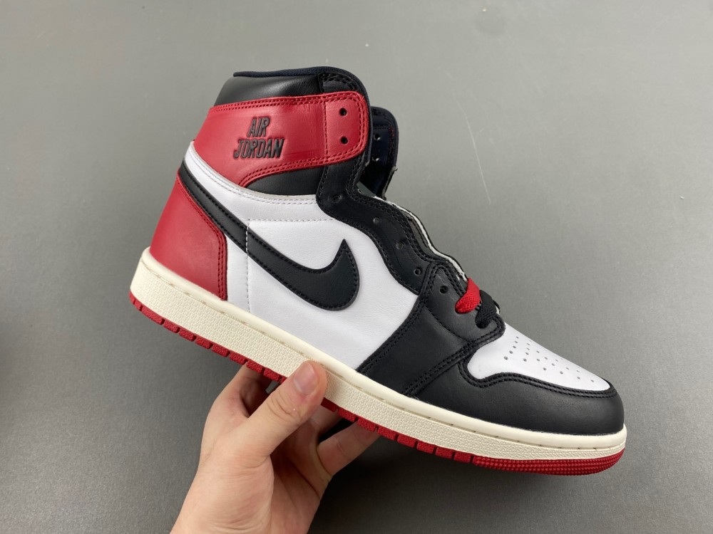 Air Jordan 1 Retro High Og Black Toe Reimagined Dz5485 106 10 - www.kickbulk.co