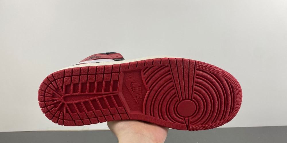 Air Jordan 1 Retro High Og Black Toe Reimagined Dz5485 106 11 - www.kickbulk.co