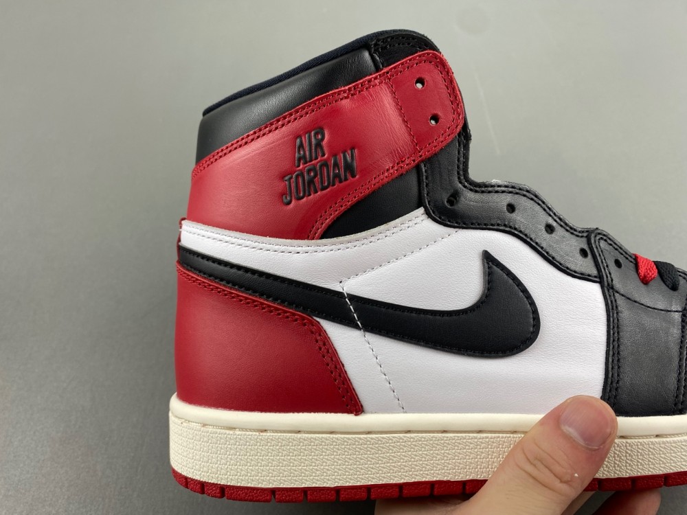 Air Jordan 1 Retro High Og Black Toe Reimagined Dz5485 106 17 - www.kickbulk.co