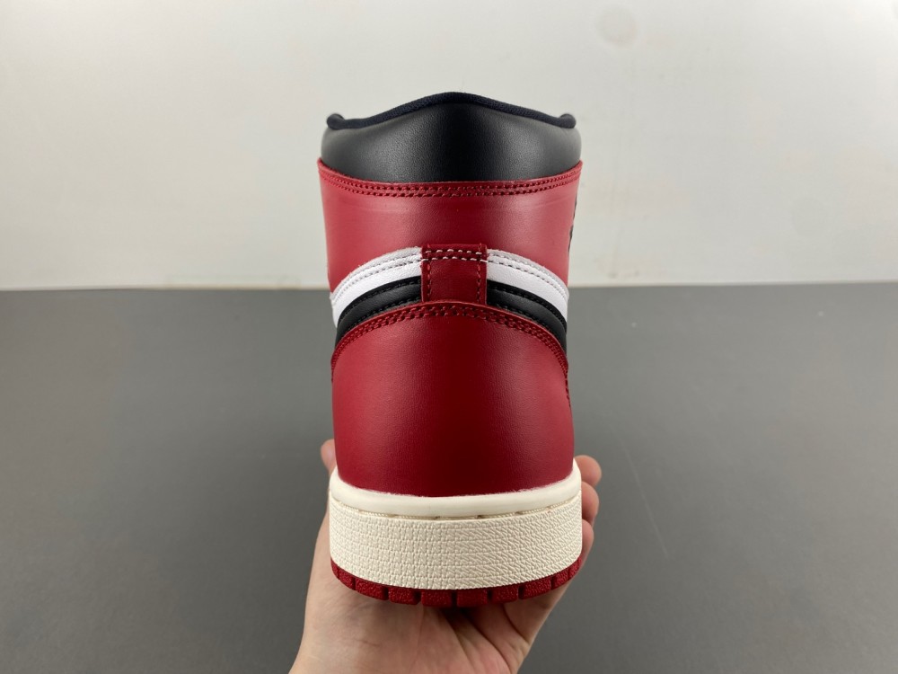 Air Jordan 1 Retro High Og Black Toe Reimagined Dz5485 106 21 - www.kickbulk.co
