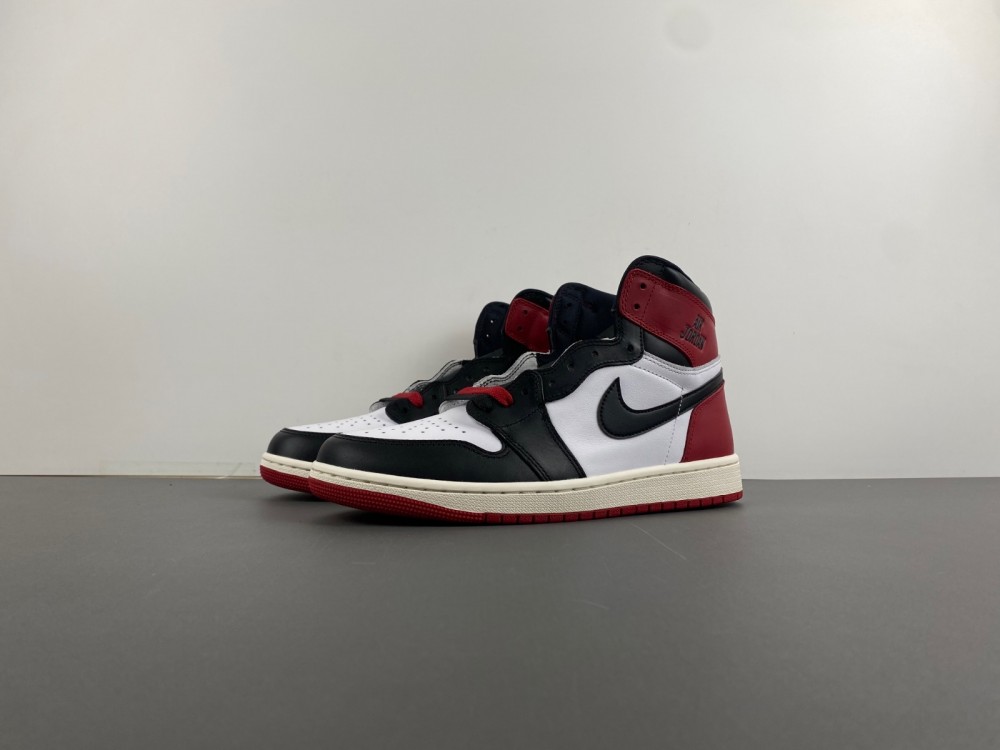 Air Jordan 1 Retro High Og Black Toe Reimagined Dz5485 106 7 - www.kickbulk.co