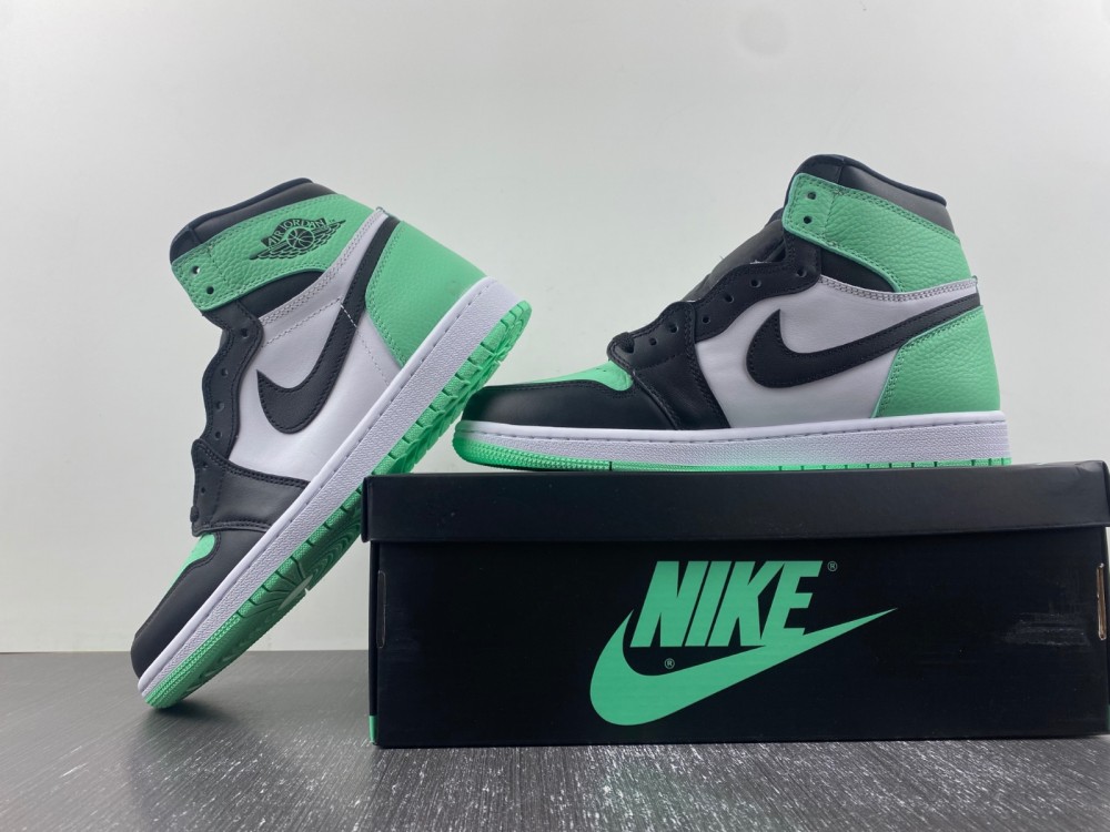 Air Jordan 1 Retro High Og Green Glow Dz5485 130 7 - www.kickbulk.co