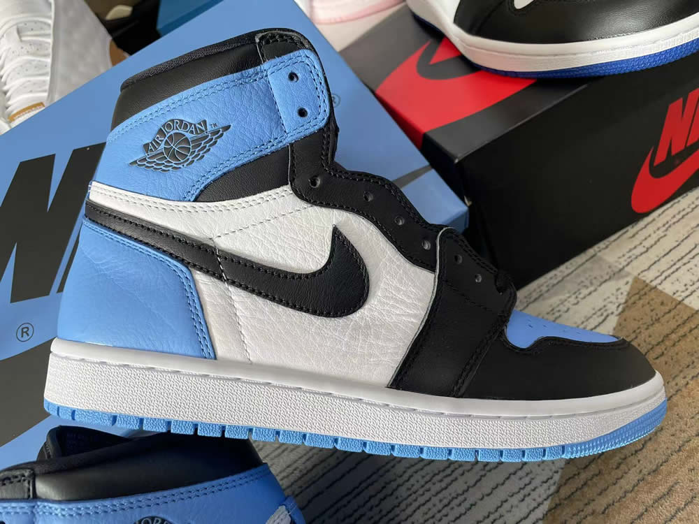 0 Air Jordan 1 Retro High Og Unc Toe Dz5485 400 2 - www.kickbulk.co