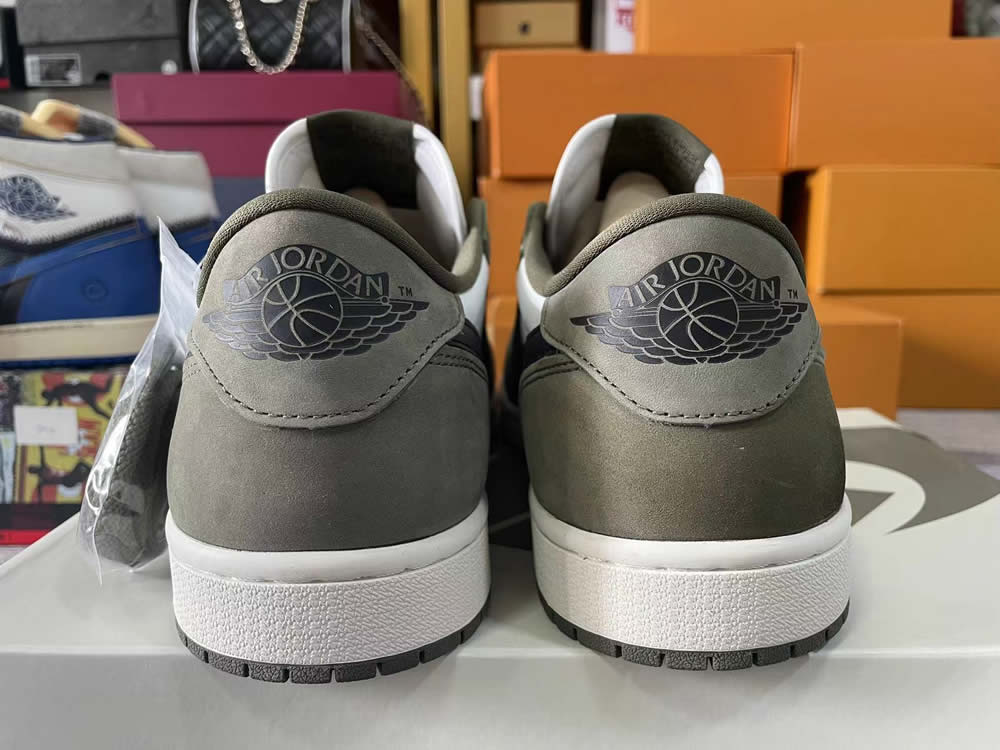 Air Jordan 1 Retro Low Og Medium Olive Hq6998 200 9 - www.kickbulk.co