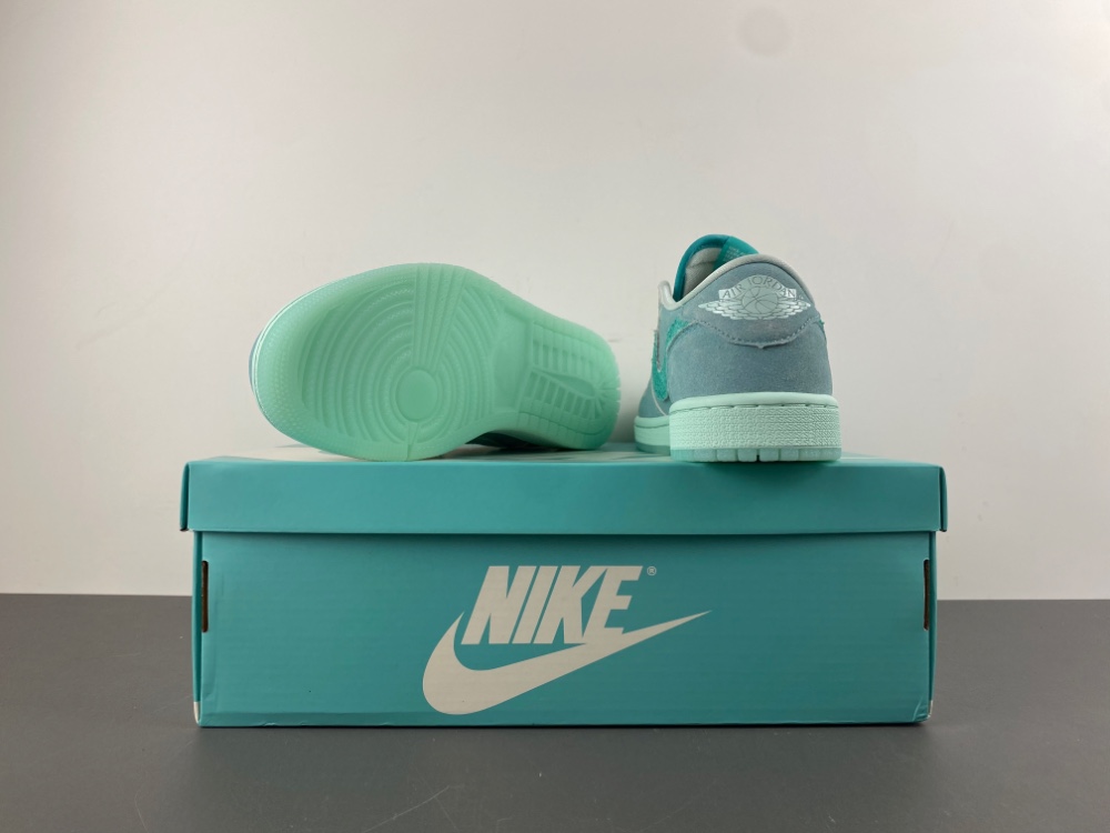 Air Jordan 1 Retro Low Og Washed Teal Wmns Hq8111 300 14 - www.kickbulk.co