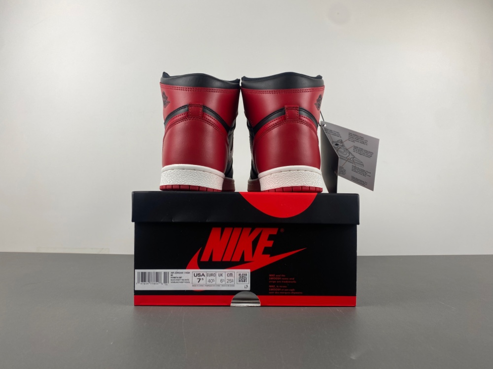 Air Jordan 1 Retro High 85 Og Bred Banned 2025 Hv6674 067 15 - www.kickbulk.co