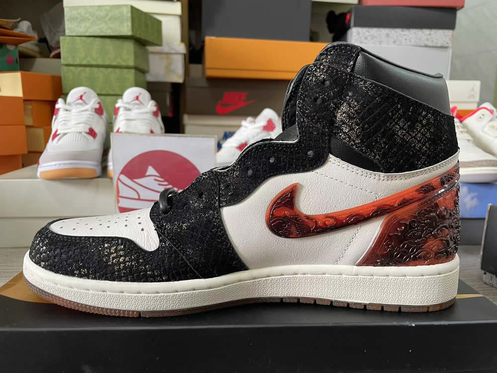 Air Jordan 1 Retro High Og Year Of The Snake Ib3165 091 14 - www.kickbulk.co