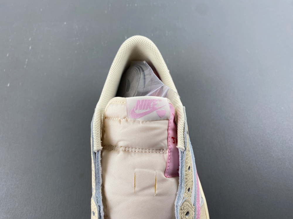 Travis Scott Jordan 1 Retro Low Og Muslin Pink Iq7604 100 18 - www.kickbulk.co