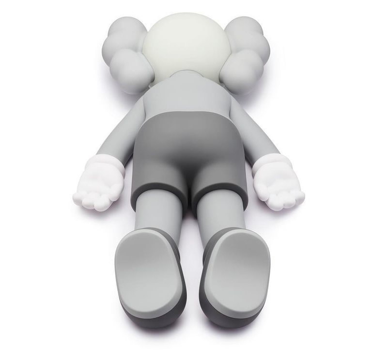 0 Kaws Dolls Companion 2020 Figure 44x22x8cm 1 - www.kickbulk.co