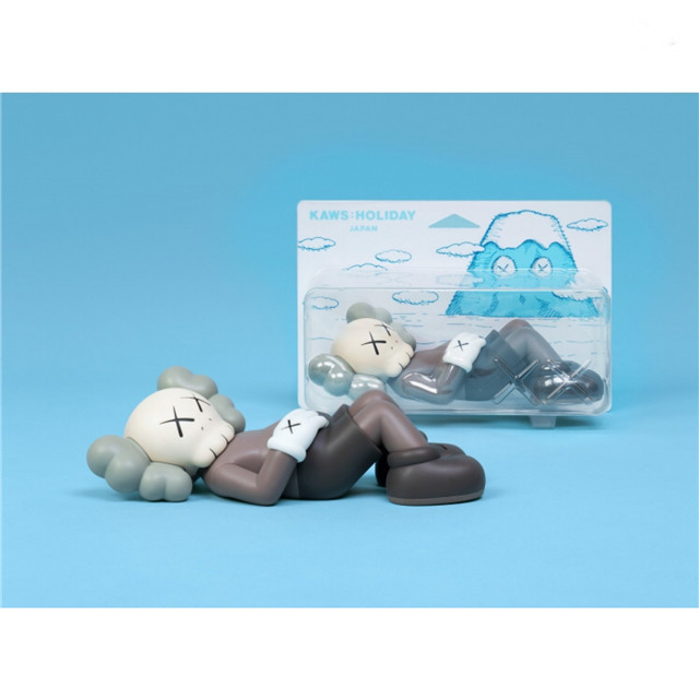 Kaws Dolls Holiday Japan Vinyl Figure 9 - www.kickbulk.co