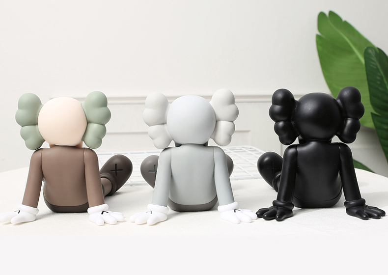 Kaws Dolls Holiday Taipei 13cm 2 - www.kickbulk.co