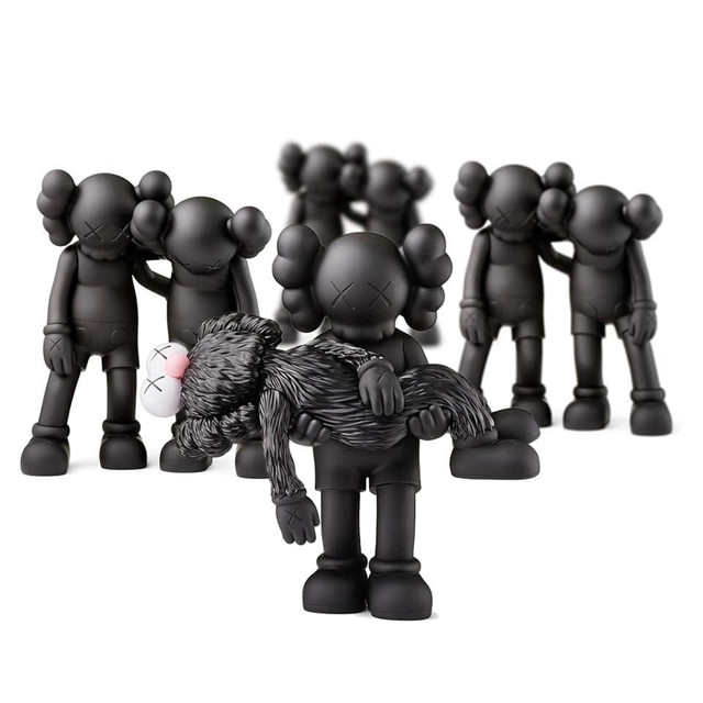 Kaws Dolls Ngv Companion Gone 9 - www.kickbulk.co