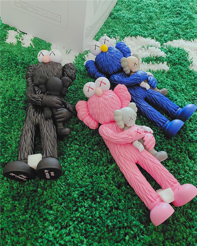 Kaws Dolls Companion Take 4 - www.kickbulk.co