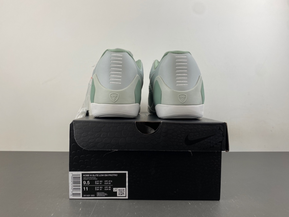 Nike Kobe 9 Low Em Protro Light Silver Ih1401 003 15 - www.kickbulk.co Nike Kobe 9 Low Em Protro Light Silver Ih1401 003 15 - www.kickbulk.co
