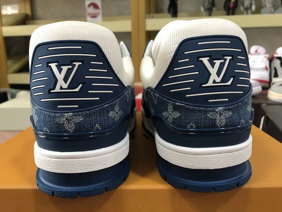 Louis Vuitton Lv Trainer Sneaker White Blue Bm0159 9 - www.kickbulk.co