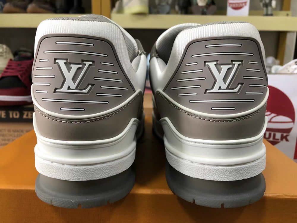 Louis Vuitton Lv Trainer White Grey Lk023400 5 - www.kickbulk.co