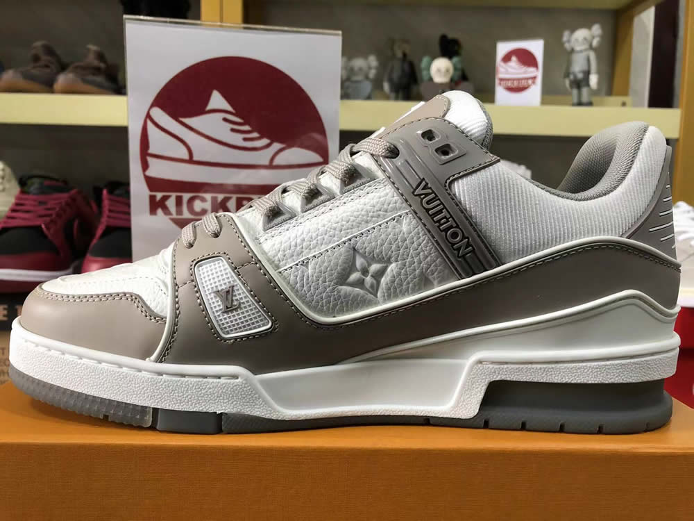 Louis Vuitton Lv Trainer White Grey Lk023400 7 - www.kickbulk.co