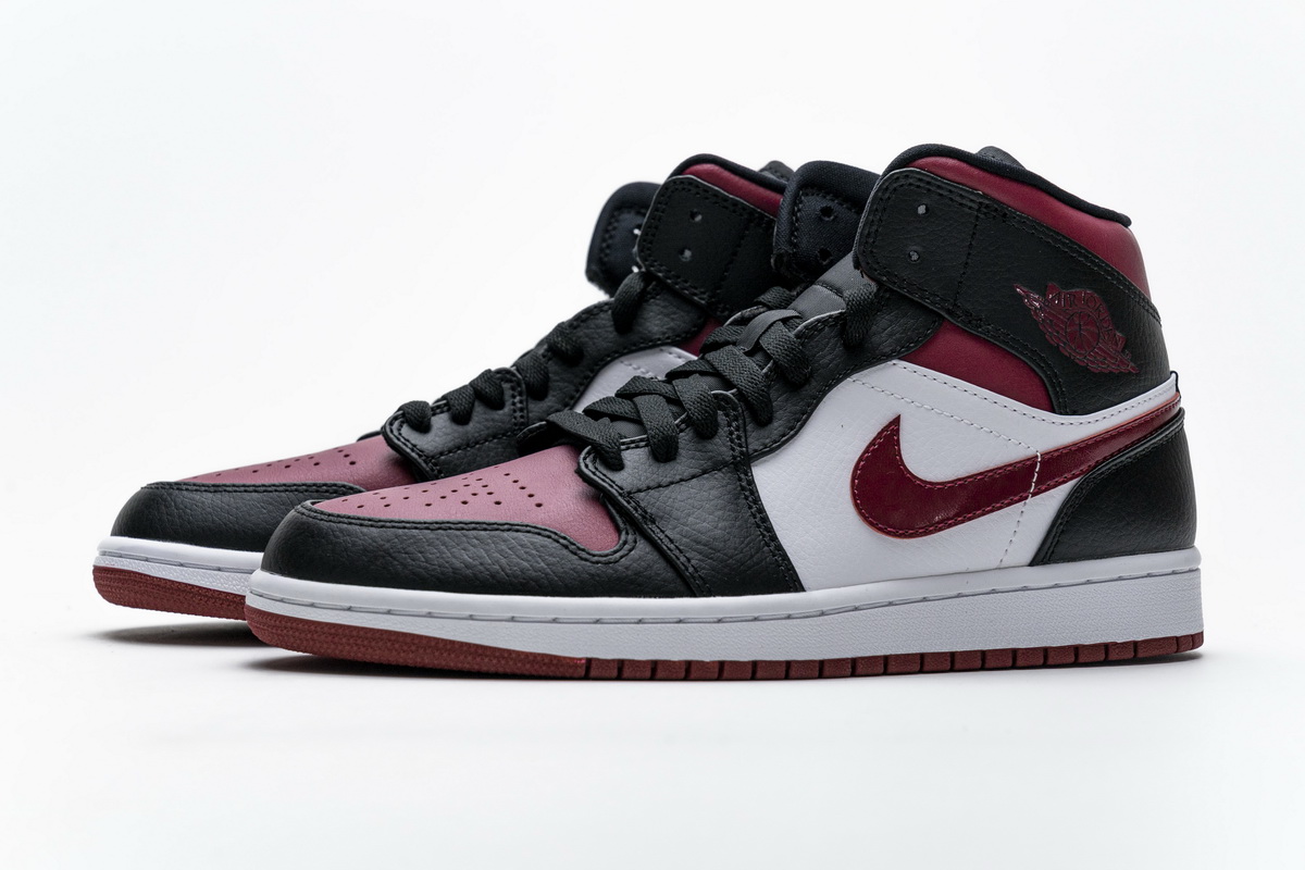 Nike Air Jordan 1 Mid Bred Toe 554724 066 9 - www.kickbulk.co