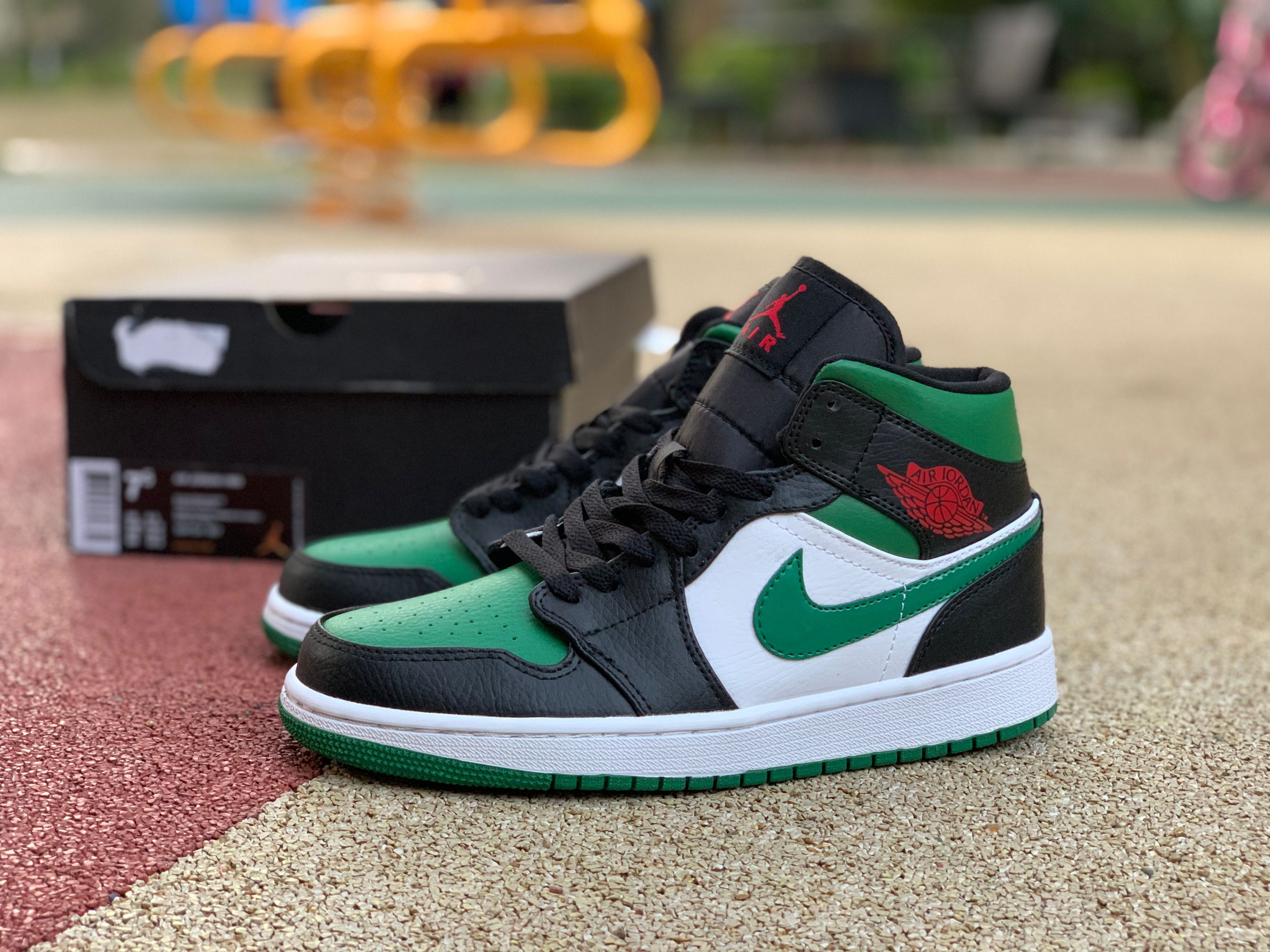 Nike Air Jordan 1 Mid Pine Green 554724 067 8 - www.kickbulk.co