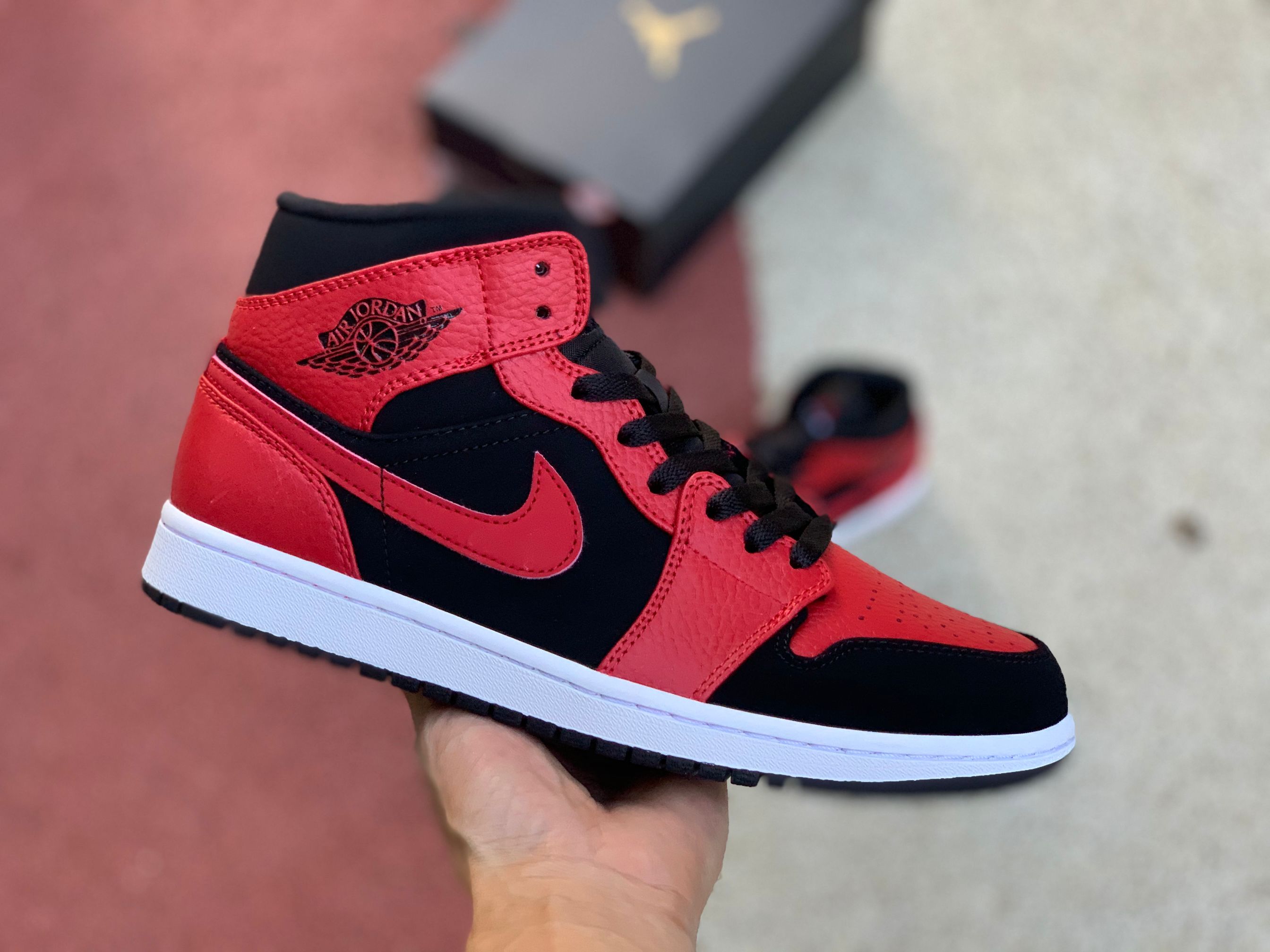 Nike Air Jordan 1 Mid Gs Black Gym Red 554725 054 6 - www.kickbulk.co