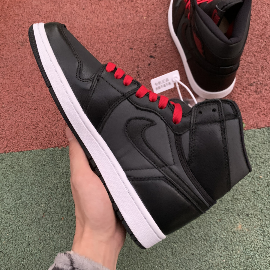 Nike Air Jordan 1 Retro High Og Black Gym Red 555088 060 8 - www.kickbulk.co