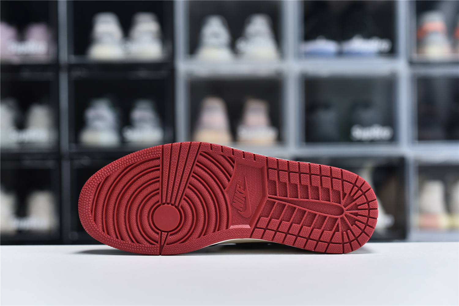Nike Air Jordan 1 Retro High Og Red Black White Men Sneakers 555088 610 Kickbulk 3 - www.kickbulk.co